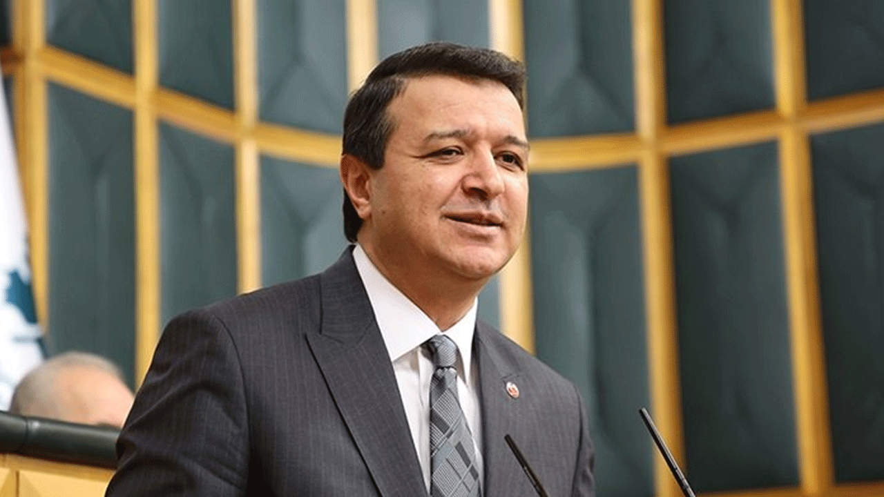 Foto - SP’li Arıkan’dan Cumhuriyet mevkutesine skandal övgüler! Kirli Cumhuriyet’in neresi ilkeli? 