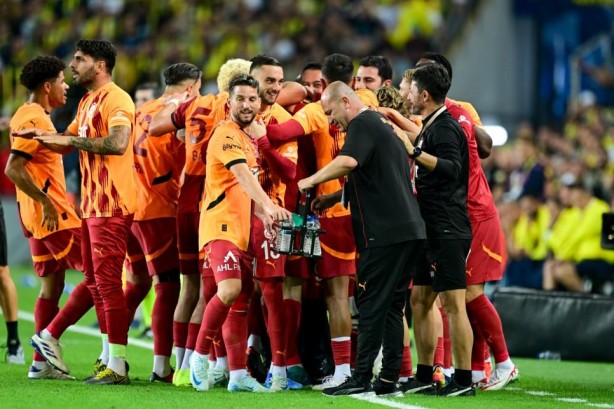 Foto - Spor yazarları Galatasaray'ın galibiyetini değerlendirdi 