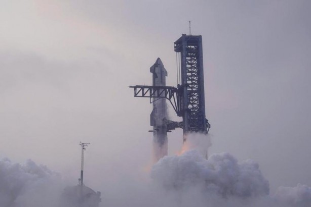 Foto - Starship dördüncü test uçuşunu başarıyla tamamladı