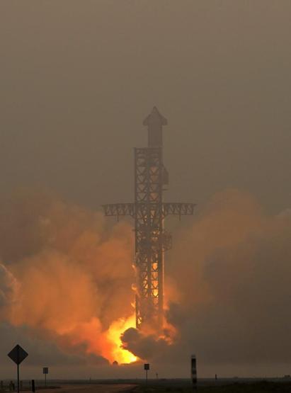 Foto - Starship dördüncü test uçuşunu başarıyla tamamladı