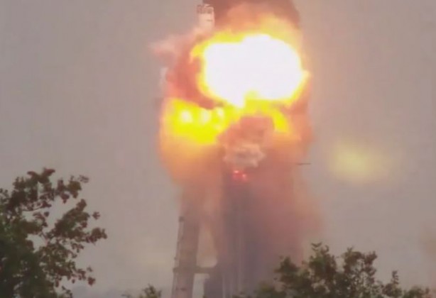 Foto - Starship motoru patladı! Başları beladan kurtulmuyor