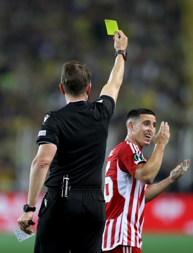 Foto - Stieler, Christian, Mark, Daniel! Yabancı hakem isteyen Ali Koç'un Fenerbahçe'si Yunan takımına elendi! Hani Atatürk silüetli tişörtler?