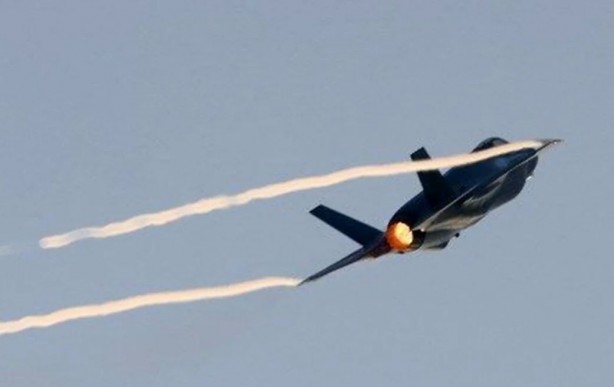 Foto - Su-57 mi, F-35 mi yoksa Eurofighter Typhoon mu? Hangi savaş uçağı daha iyi