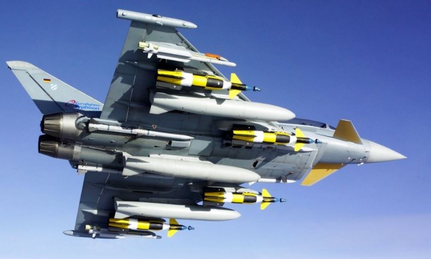 Foto - Su-57 mi, F-35 mi yoksa Eurofighter Typhoon mu? Hangi savaş uçağı daha iyi