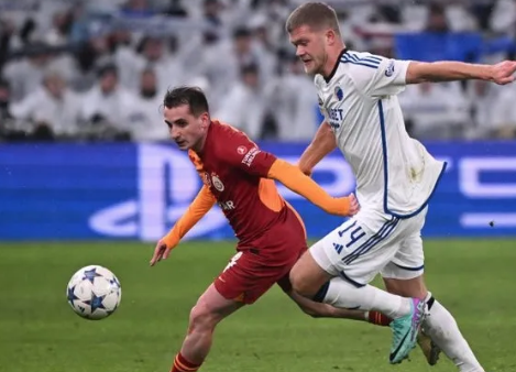 Şu adamı da konuşturdunuz ya helal olsun size ne diyelim! Bizleri alacaklardı ama.. Kahraman ilan etti kendini...