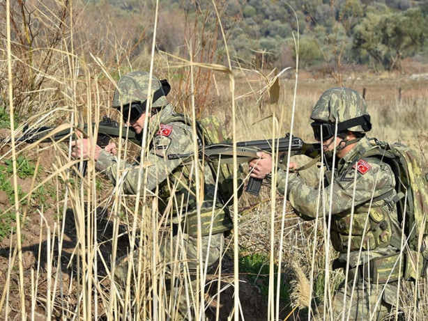 Foto - Su altı komandolarından operasyonlara destek