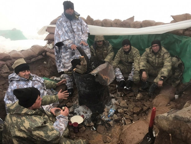 Foto - Su altı komandolarından operasyonlara destek