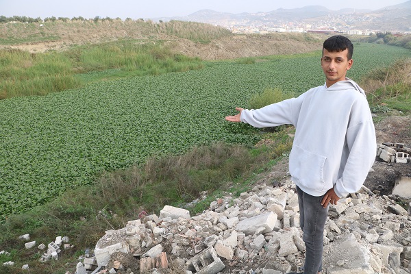 Foto - Su artık görülmüyor! Asi Nehri'nde korkutan manzara