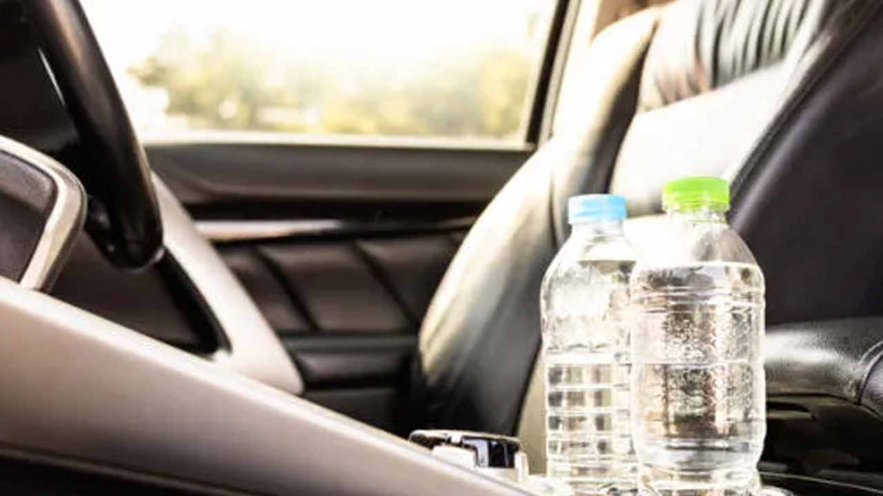 Foto - Su içenler dikkat: Araba içinde kalmış şişe büyük tehlike sakın bunu içmeyin! Ölümcül olabilir