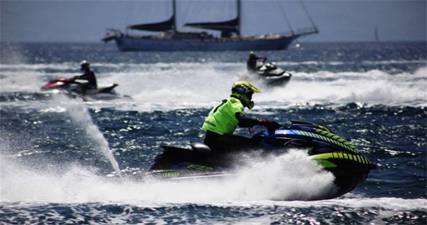 Foto - Su jeti yarışı nefes kesti