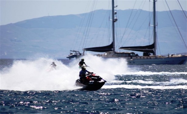 Foto - Su jeti yarışı nefes kesti