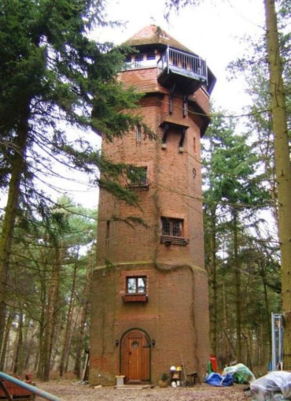 Foto - Su kulesini otele çevirdiler