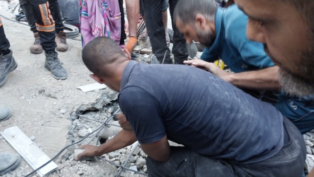 Foto - Şu rezalete bakın! Bunlar insan falan değil 
