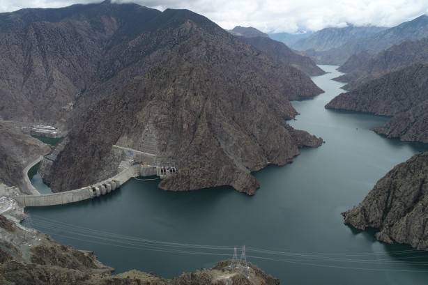 Foto - Su seviyesi 193 metreye ulaşan Yusufeli Barajı elektrik üretmeye hazırlanıyor