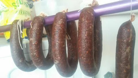 Foto - Sucuk alanlar dikkat! Resmen ot yiyormuşuz