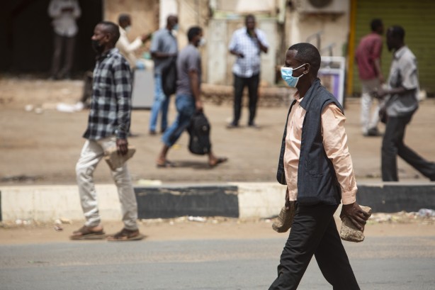 Foto - Sudan sokakları yine karıştı!