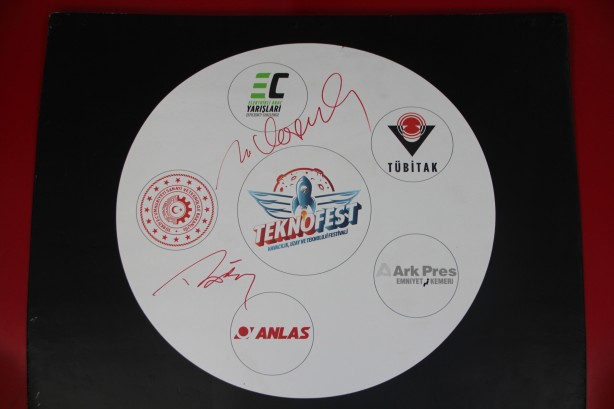 Foto - 'Sudan ucuz' tam da buna denir Erdoğan’ın imzaladığı araçta müthiş özellik