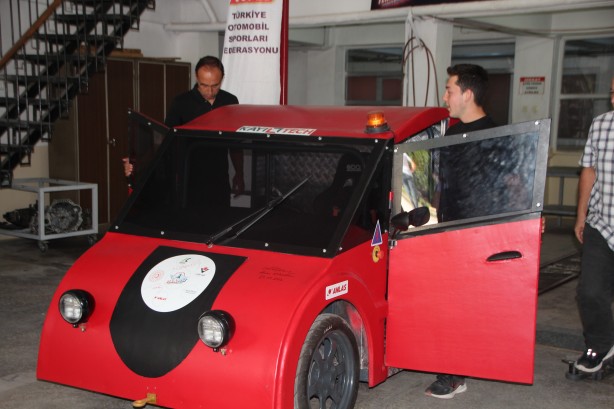 Foto - 'Sudan ucuz' tam da buna denir Erdoğan’ın imzaladığı araçta müthiş özellik