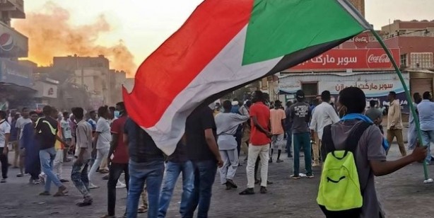 Sudan'da darbe karşıtı protestolarda ölü sayısı 80’e yükseldi!