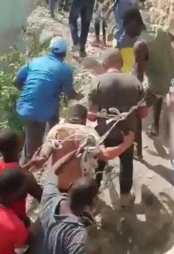 Foto - Suikastle dünya sarsılmıştı! Zanlılar sokaklarda böyle gezdirildi