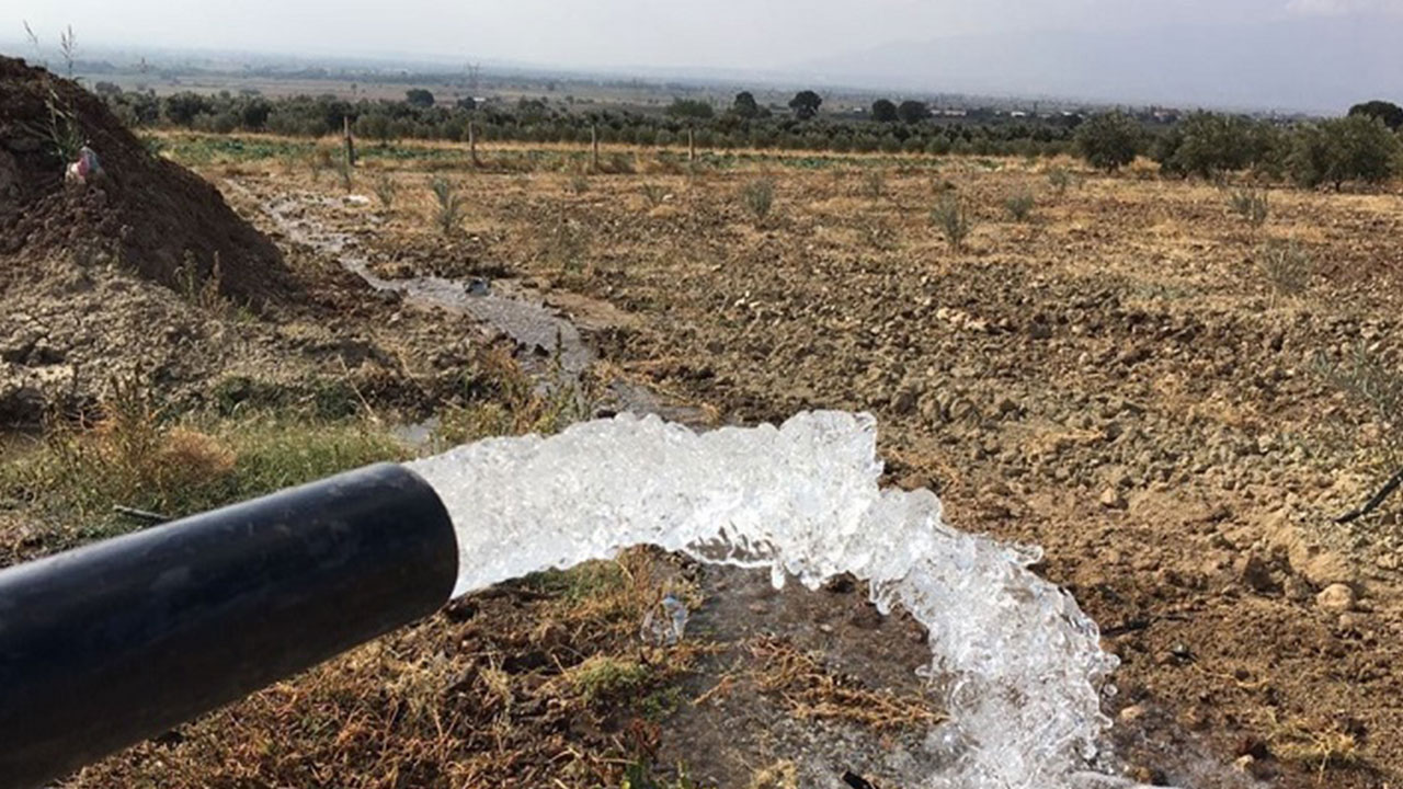Foto - Şükürler olsun: Saniyede 4 litre fışkıran su kaynağına ulaşıldı