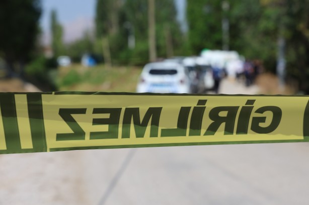 Foto - Sulama kanalında erkek cesedi bulundu