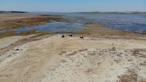 Sular çekildi! İstanbulluları tedirgin eden manzara