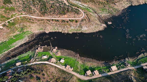 Foto - Sular çekildi ortaya bakın ne çıktı!