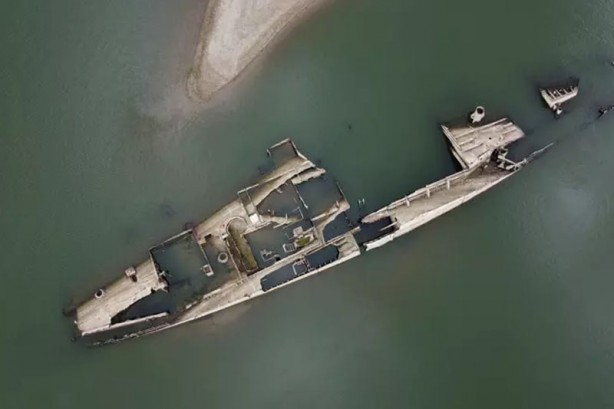 Foto - Sular çekilince ortaya çıktı! Almanya'dan beklenmedik görüntüler böyle görüntülendi! Alman basınından geldi