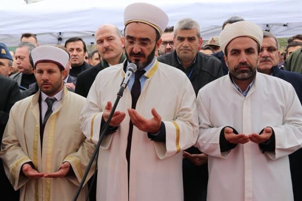 Foto - Süleyman Soylu şehit çocuğunun göz yaşını sildi