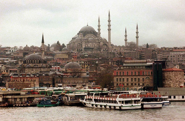 Süleymaniye Camisi yüzyıllara meydan okuyor