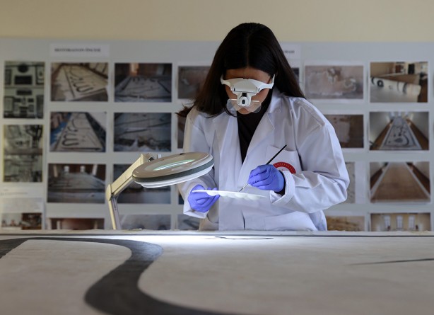 Foto - Sultan II. Mahmud imzalı! 200 yıllık devasa levhada sona gelindi!