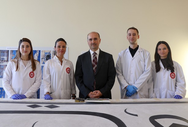 Foto - Sultan II. Mahmud imzalı! 200 yıllık devasa levhada sona gelindi!