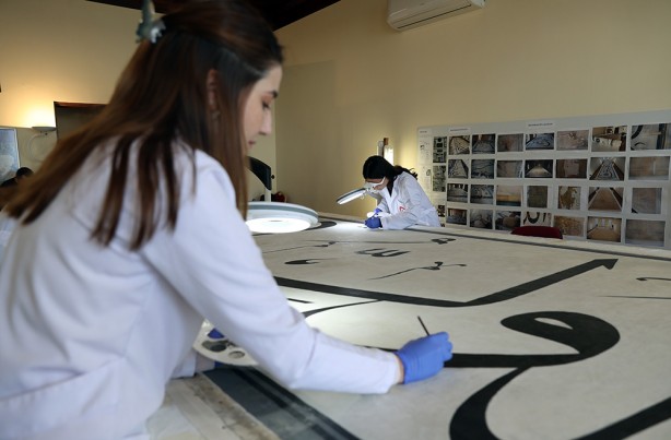 Foto - Sultan II. Mahmud imzalı! 200 yıllık devasa levhada sona gelindi!