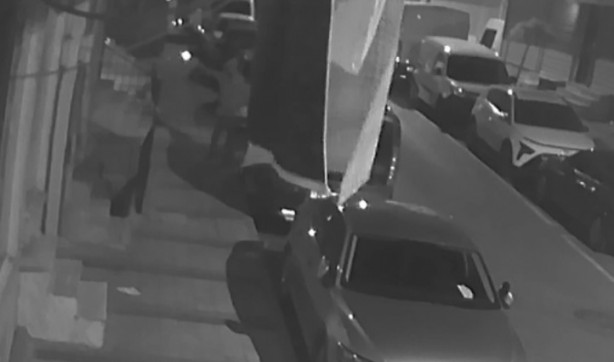 Foto - Sultangazi'de işyerine kurşun yağdırdılar