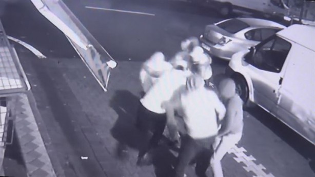 Foto - Sultangazi'deki kuyumcu soygunu aksiyon filmlerini hatırlattı