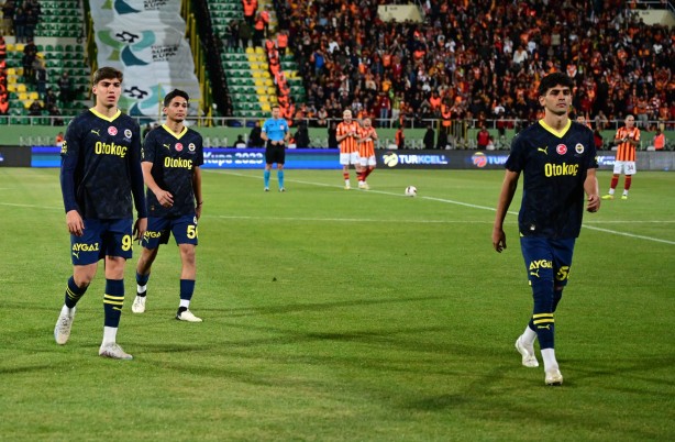 Foto - Süper Kupa'da maçtan çekilen Fenerbahçe'nin cezası açıklandı! Ağır fatura...