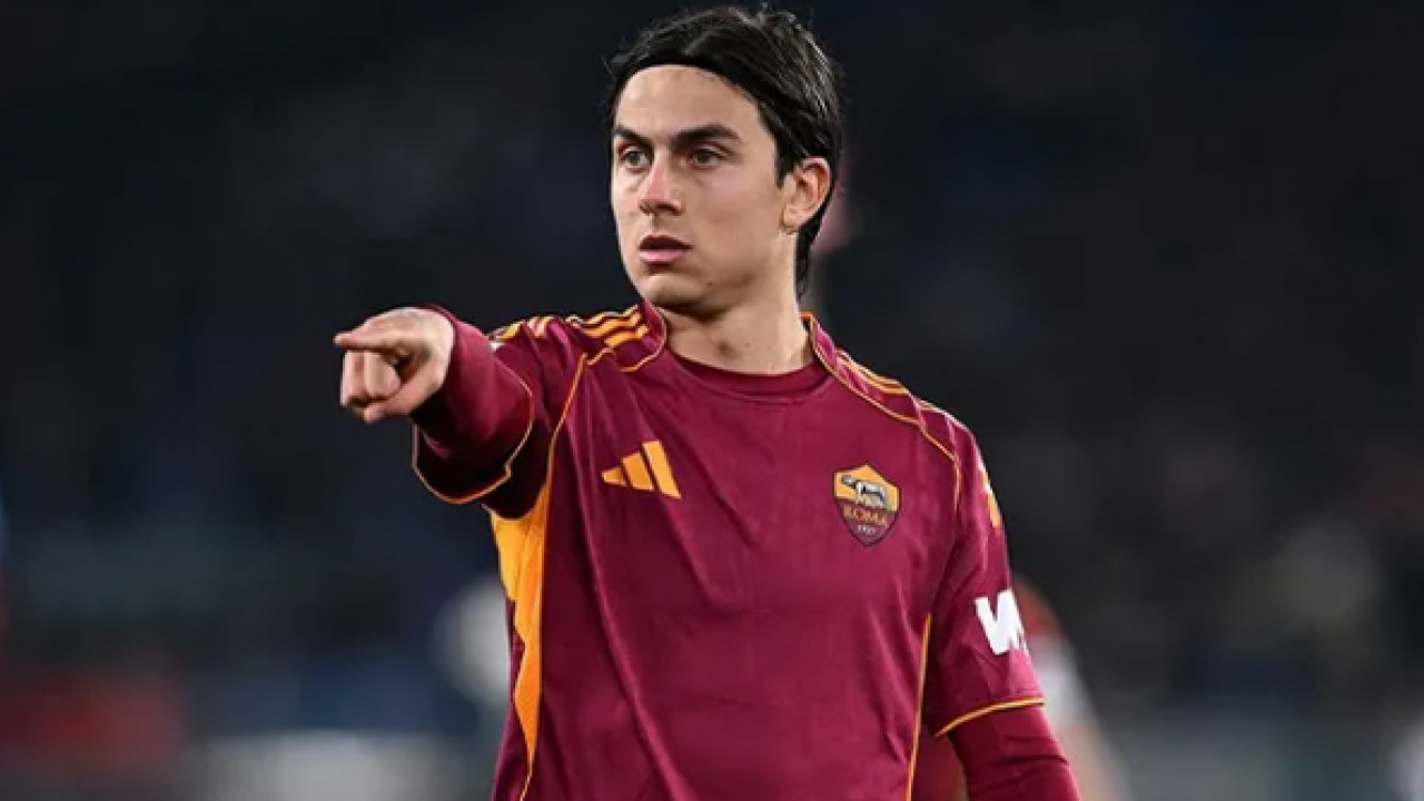 Süper Lig alev alacak! İmza atarsa maaşı belli! İki dev kulüp Dybala'nın peşinde