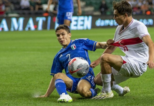 Foto - Süper Lig devinden Kenan Yıldız hamlesi! Transferde bomba gelişme...