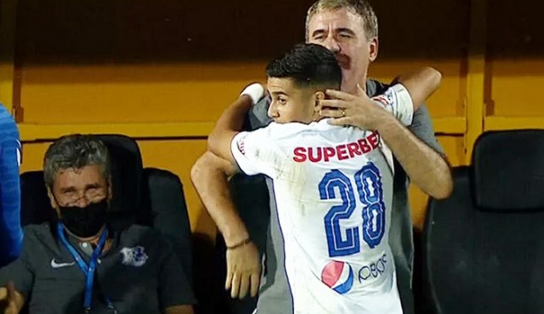 Foto - Süper Lig şampiyonuna kolay rakipler! İşte Galatasaray ve Fenerbahçe'nin Şampiyonlar Ligi'ndeki muhtemel rakipleri