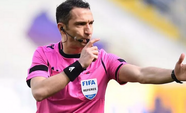 Süper Lig’de görev alacak hakem listesi açıklandı! FIFA kokartlı hakem liste dışı kaldı! İlk kelle alındı...