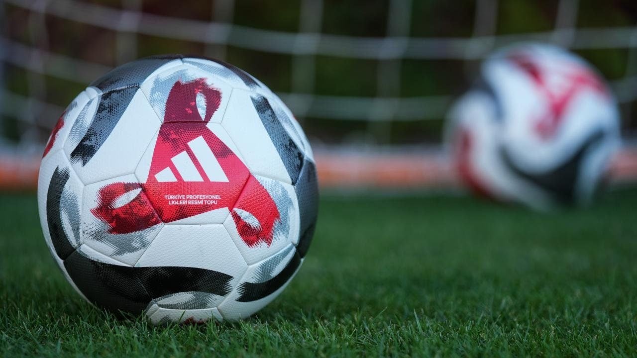 Süper Lig’de herkesi ters köşe yapan karar! Ünlü teknik adam istifa etti