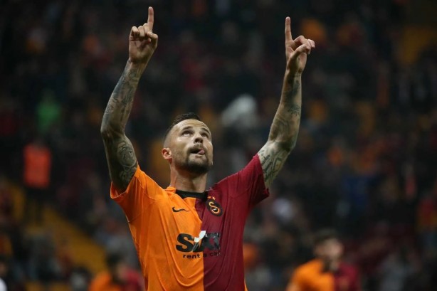 Foto - Süper Lig’de son 5 sezonun en fiyasko transferleri listelendi! İşte üç büyüklerin hayal kırıklığı olan oyuncu transferleri...