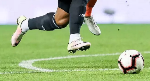 Foto - Süper Lig’de yeni sezonun şampiyonunu şimdiden belirlediler! Yapay zekadan olay oluşturan tahmin: İşte 2024/25 sezonu puan durumu sıralaması