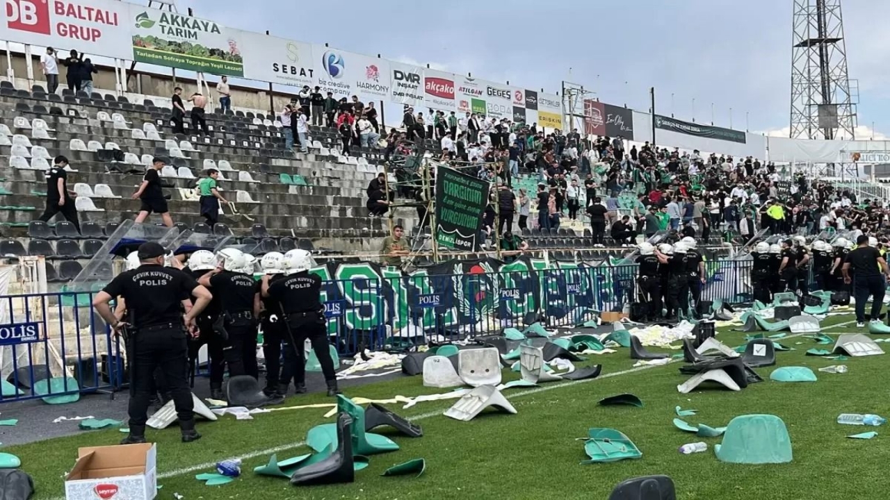 Foto - Süper Lig’e bir dönem damga vuran futbol kulübü kapanıyor! Herkes şaşkın
