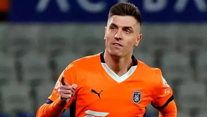 Foto - Süper Lig’e damga vuran forvet Katar’a transfer oldu 