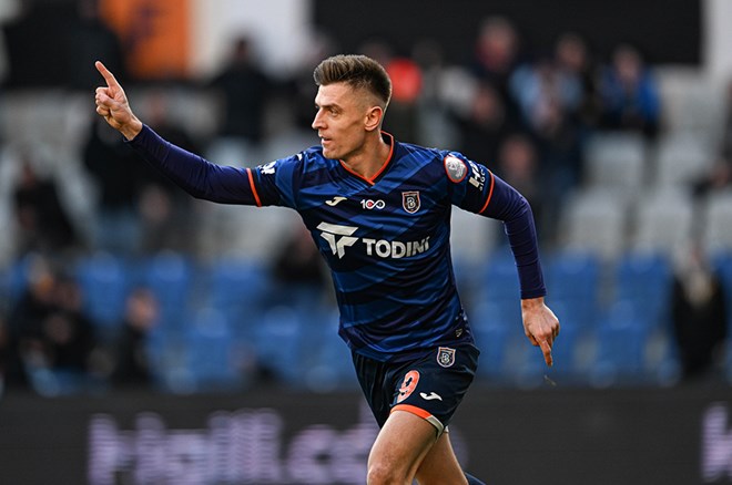 Foto - Süper Lig’e damga vuran forvet Katar’a transfer oldu 