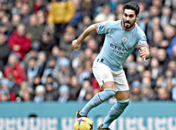 Süper Lige yıldız isim geliyor! Yer yerinden oynayacak... Bomba patladı patlayacak!