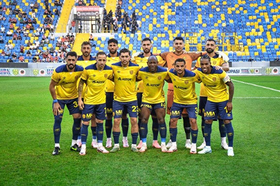 Foto - Süper Lig'in 66 sezonluk puan cetveli belli oldu! İşte zirvedeki takım!