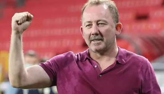 Süper Ligin efsanesine gözünü dikti! Almak istiyorlar: Neden takım çalıştırmadığı belli oldu!